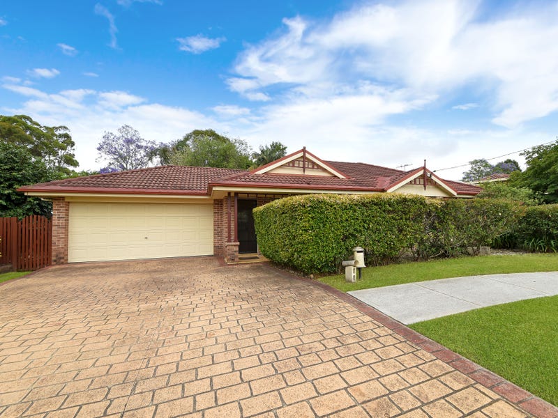 2b Bushlands Ave, Hornsby Heights, NSW 2077