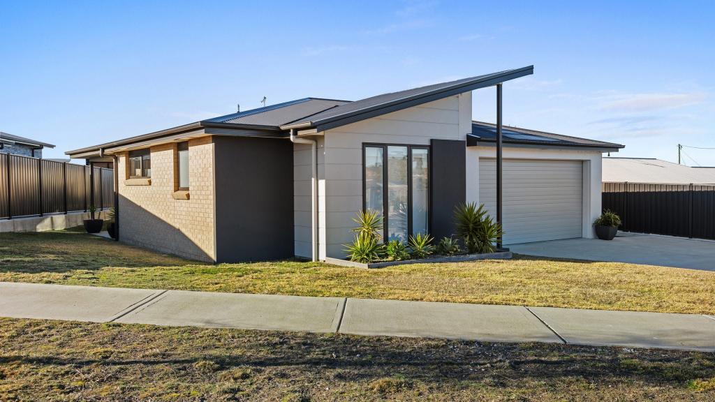 4 Pepik St, Hawley Beach, TAS 7307