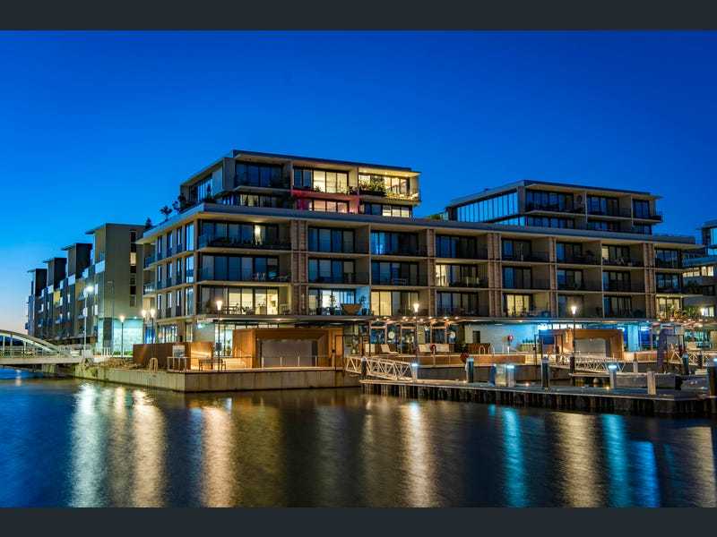 9/6 Trevillian Qy, Kingston, ACT 2604