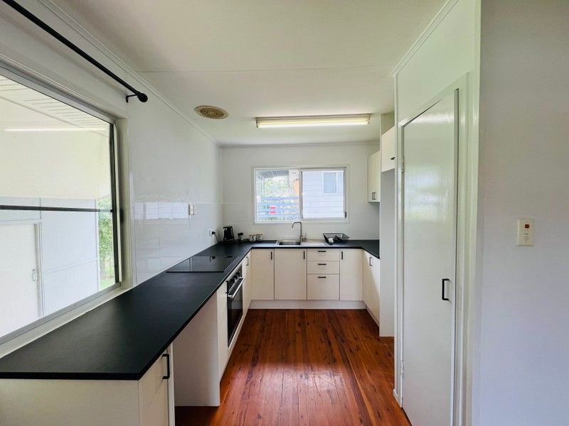 24 Patterson St, Dysart, QLD 4745