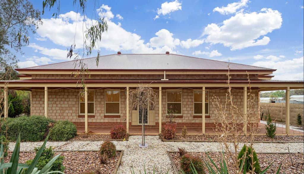 122 Helps Rd, Burton, SA 5110