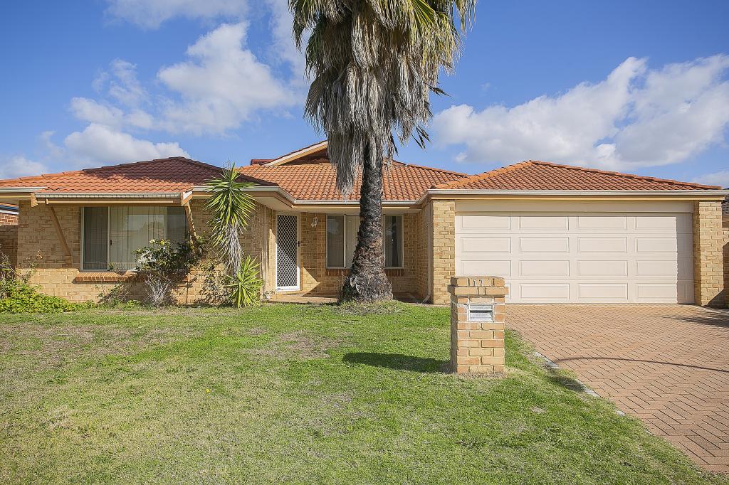 17 Haigh Rd, Canning Vale, WA 6155