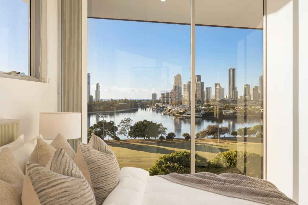 902/30 Brighton Pde, Southport, QLD 4215