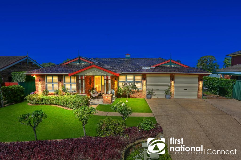 15 WINNIFRED RD, MCGRATHS HILL, NSW 2756