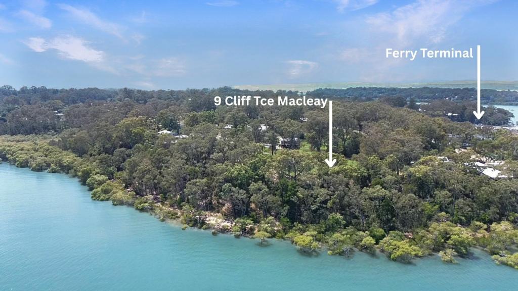 9 Cliff Tce, Macleay Island, QLD 4184