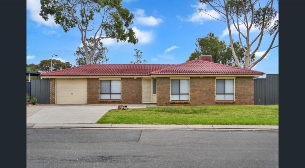 2 Wecoma Ct, Craigmore, SA 5114