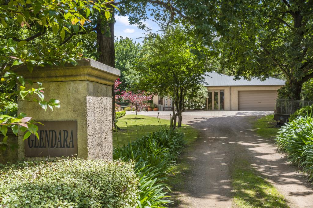 10 Ferrier St, Mount Macedon, VIC 3441