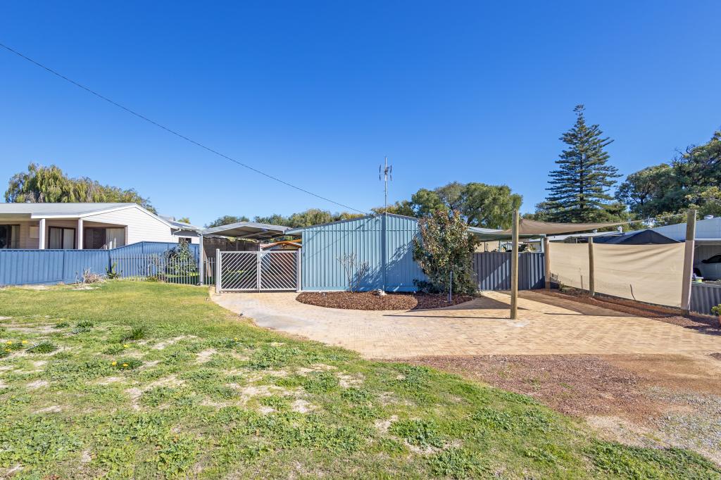 4 Whitfield Rd, Jurien Bay, WA 6516