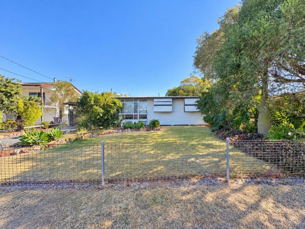 22 Mcqueen St, Dalby, QLD 4405