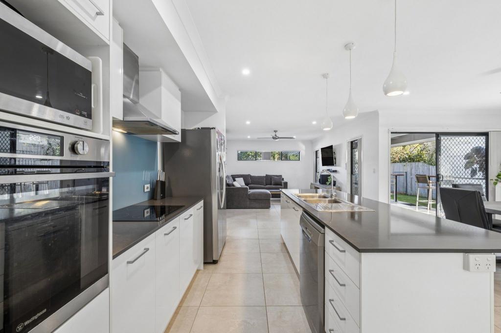 57 Queenstown Ave, Boondall, QLD 4034