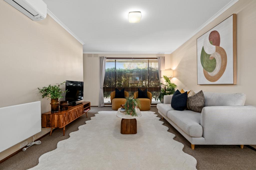 2/14 GIPPS AVE, MORDIALLOC, VIC 3195
