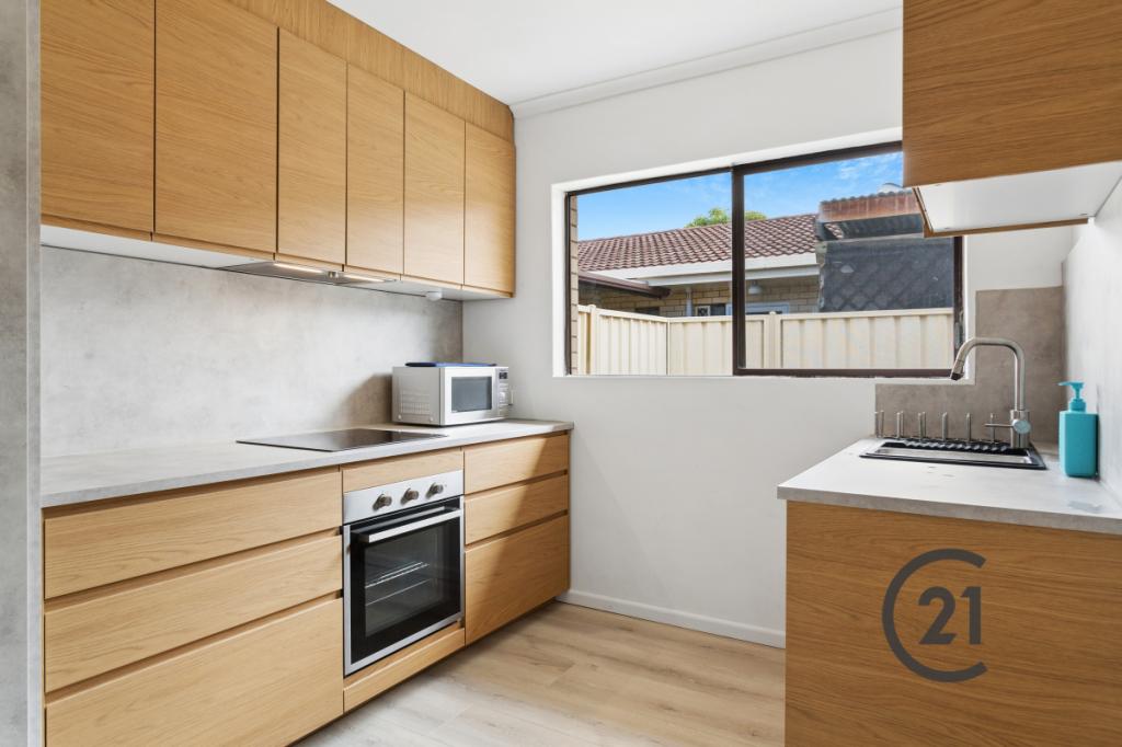 2/10b Ronald Tce, Glenelg North, SA 5045