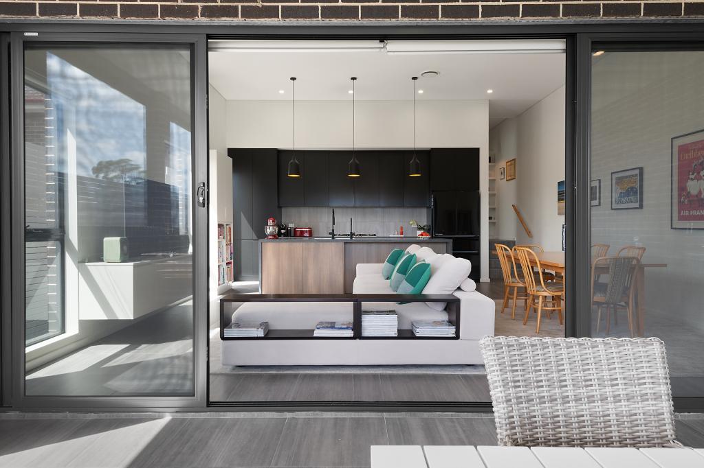 19a Henderson Rd, Bexley, NSW 2207