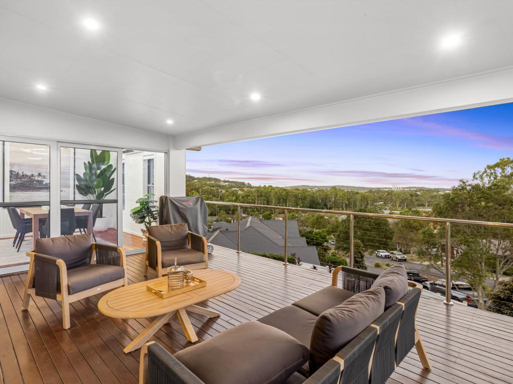 17 Currawong Cres, Upper Coomera, QLD 4209