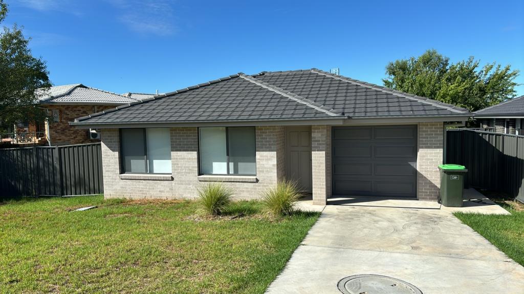 379 Armidale Rd, Tamworth, NSW 2340