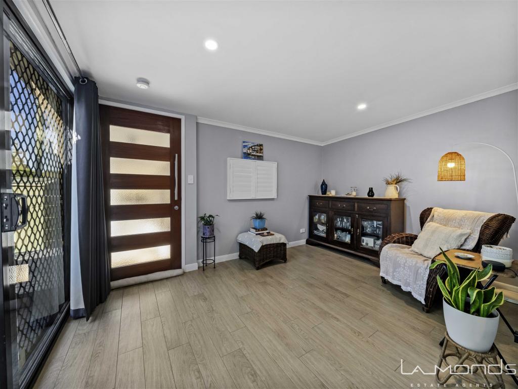3 Raeburn St, Manly, QLD 4179