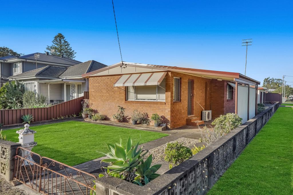 230 Trafalgar Ave, Umina Beach, NSW 2257