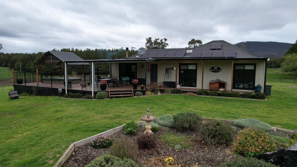 562 Walteela Rd, Mannus, NSW 2653