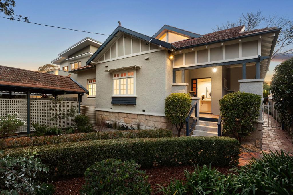 30 Woonona Rd, Northbridge, NSW 2063