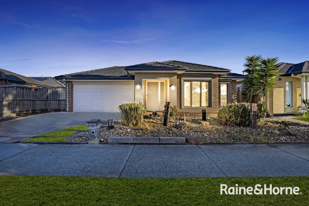 3 Ranfurlie Bvd, Cranbourne West, VIC 3977