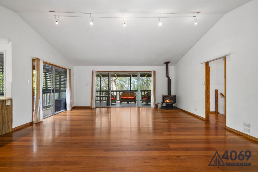 1000 Grandview Rd, Upper Brookfield, QLD 4069
