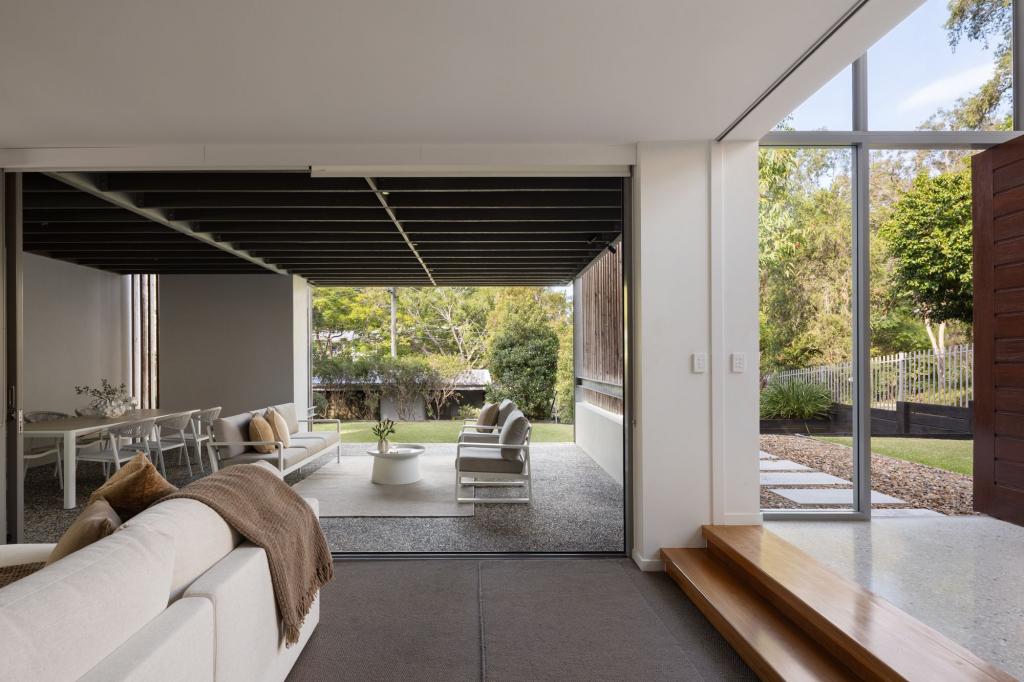 62 Gilgandra St, Indooroopilly, QLD 4068