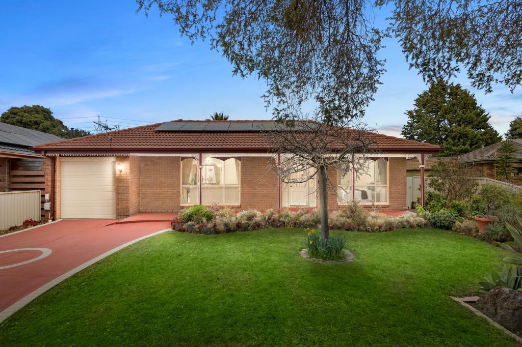 11 Marylyn Pl, Cranbourne, VIC 3977