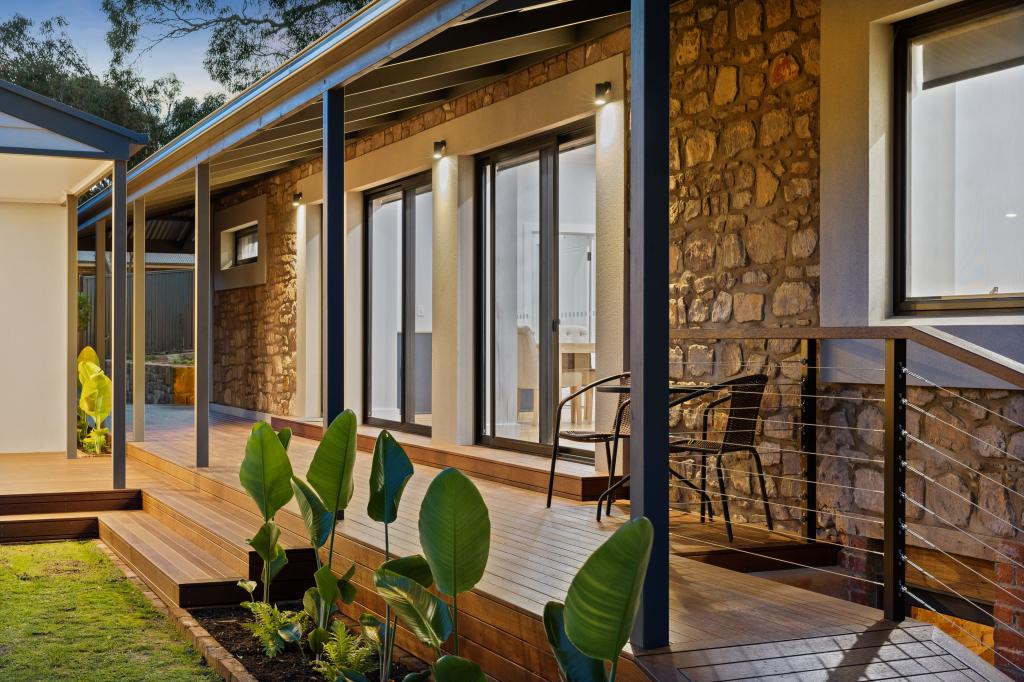 32 PARR ST, NAIRNE, SA 5252