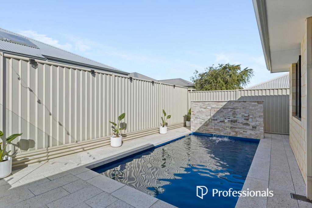 26 WHISTLING DR, ALKIMOS, WA 6038