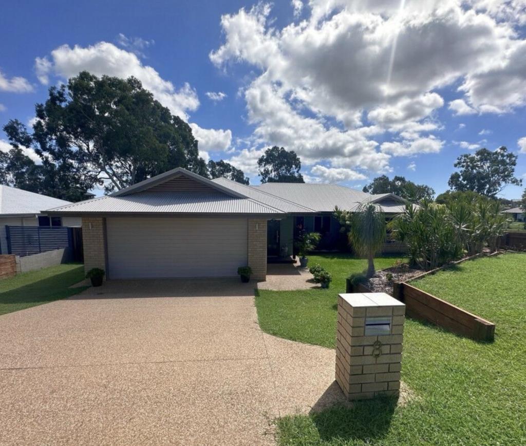 8 Sweetwater Ct, Ashfield, QLD 4670