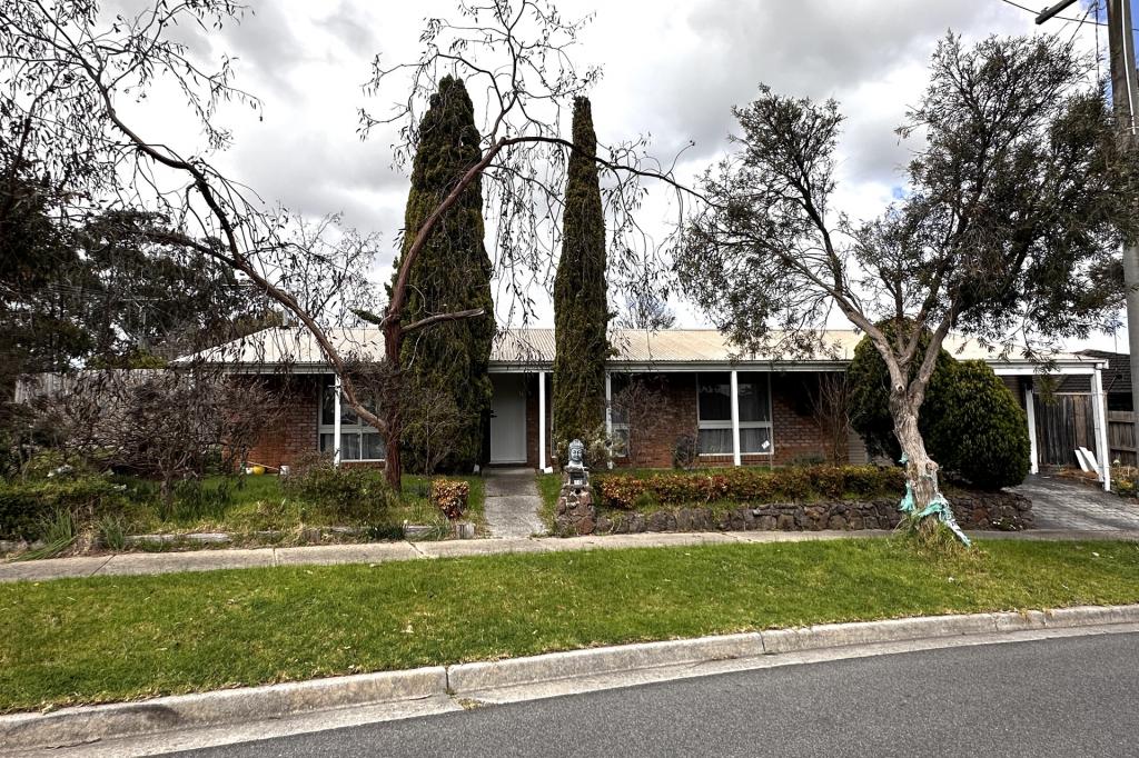 10 Pitman Ct, Hampton Park, VIC 3976