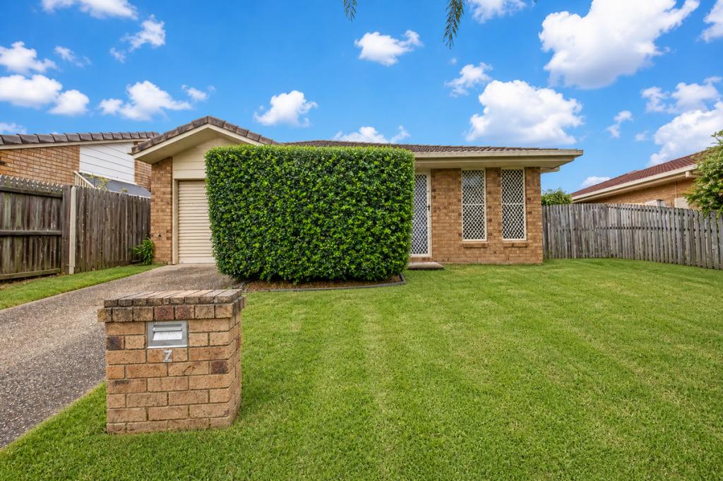 7 Boronia Pl, Fitzgibbon, QLD 4018