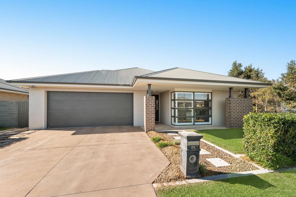 26 Apple St, Fern Bay, NSW 2295