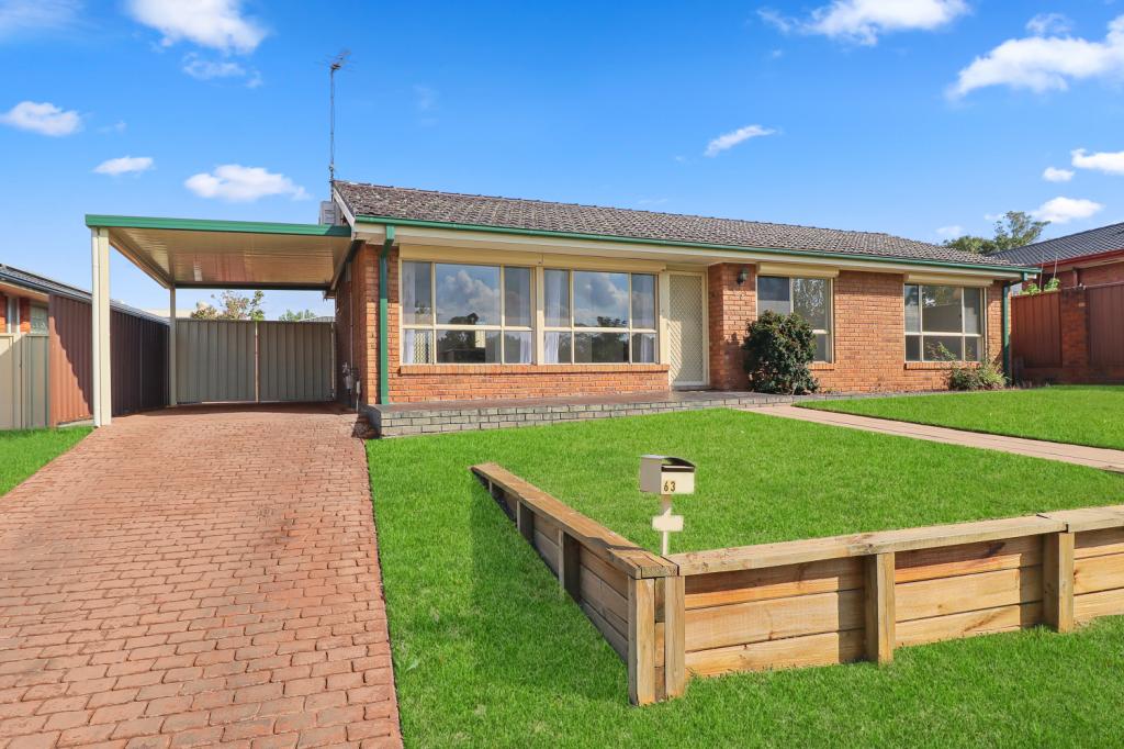 63 Cook Pde, St Clair, NSW 2759
