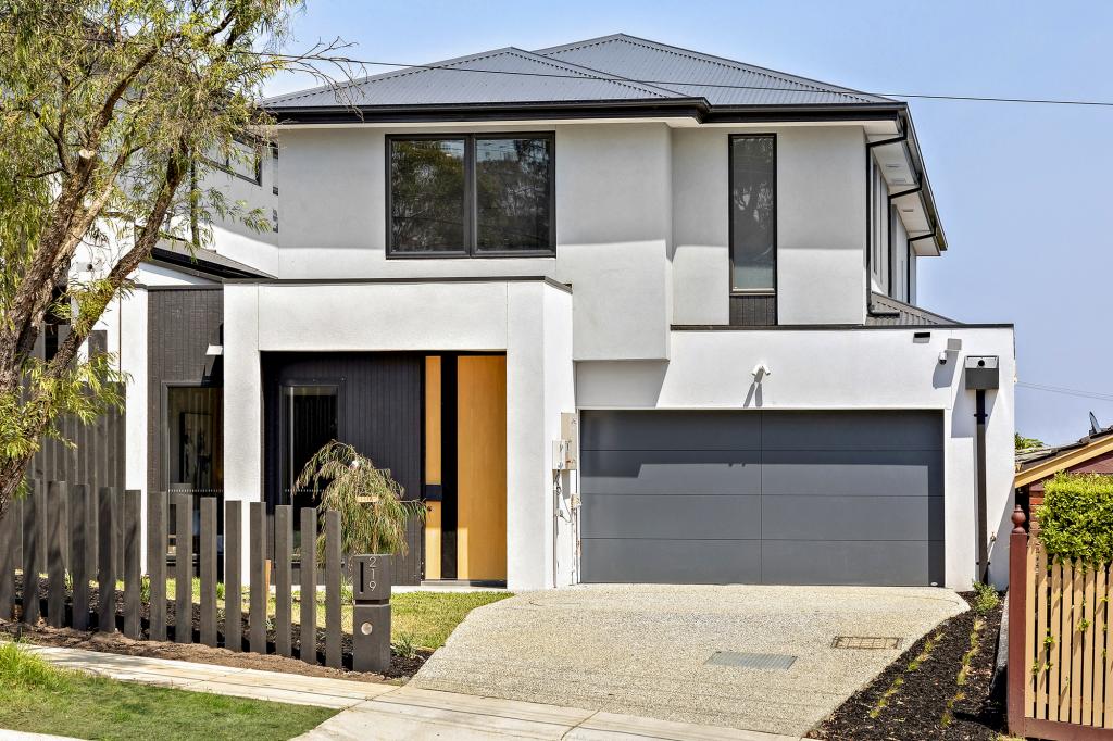 219A STEPHENSONS RD, MOUNT WAVERLEY, VIC 3149