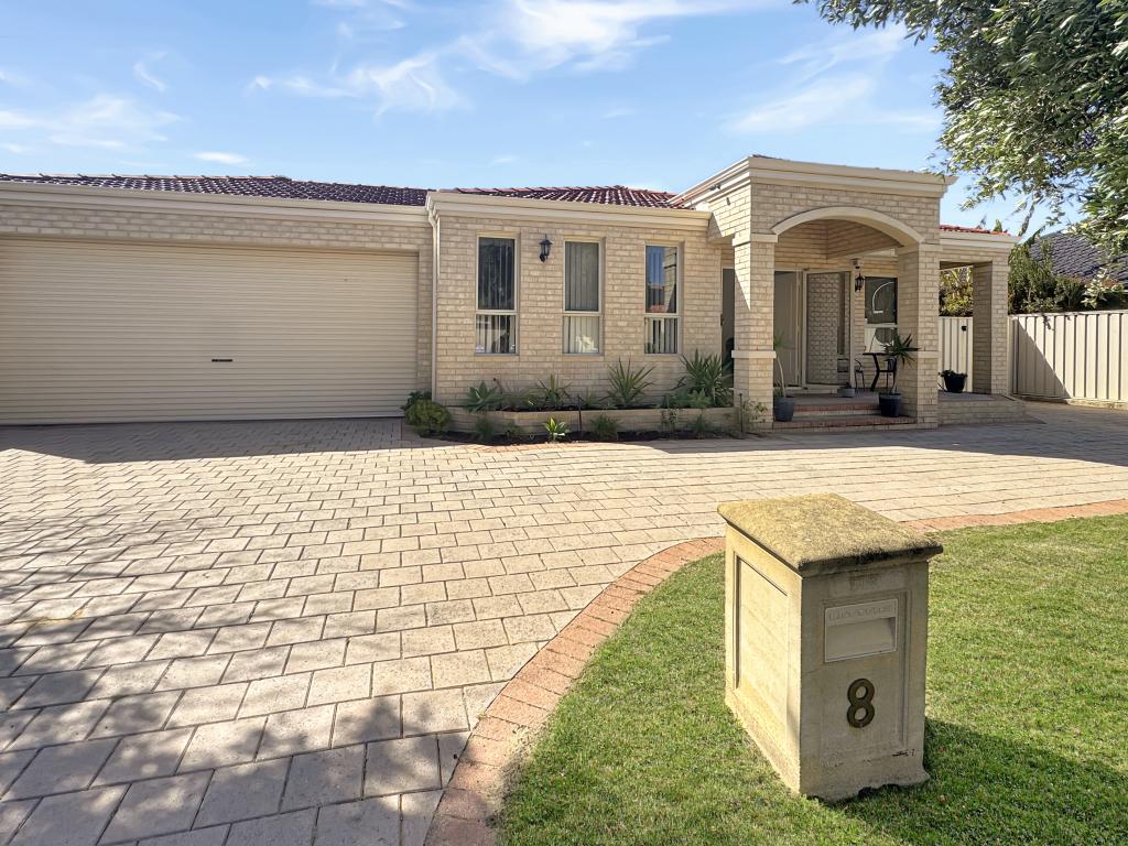 8 Orlando Ave, Bibra Lake, WA 6163