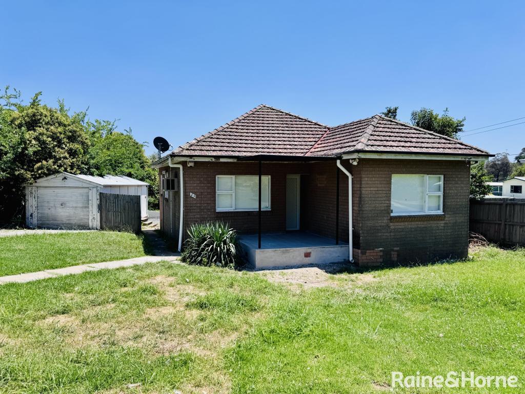 20 HIGH ST, CAMPBELLTOWN, NSW 2560