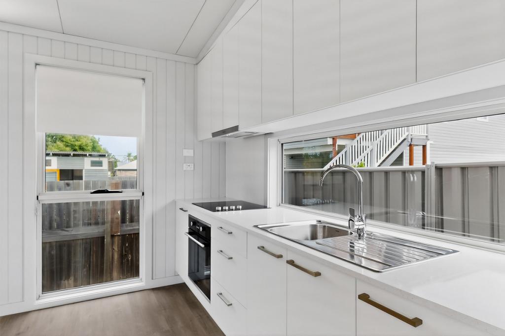 56a Laura St, Clontarf, QLD 4019
