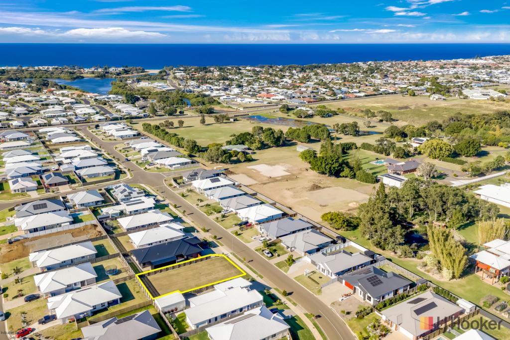 32 WISTERIA ST, BARGARA, QLD 4670