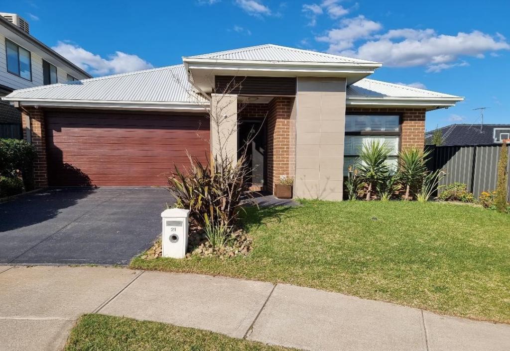 21 DEWPOND DR, TRUGANINA, VIC 3029