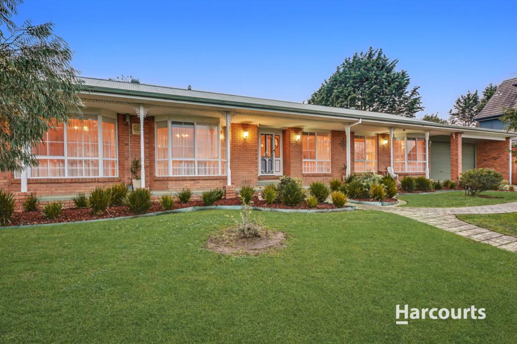 13 MATHESON CT, BERWICK, VIC 3806