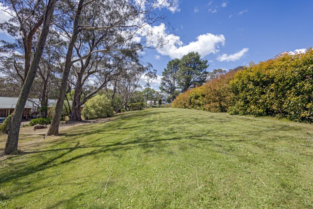 9 Mccall Ave, Blackheath, NSW 2785