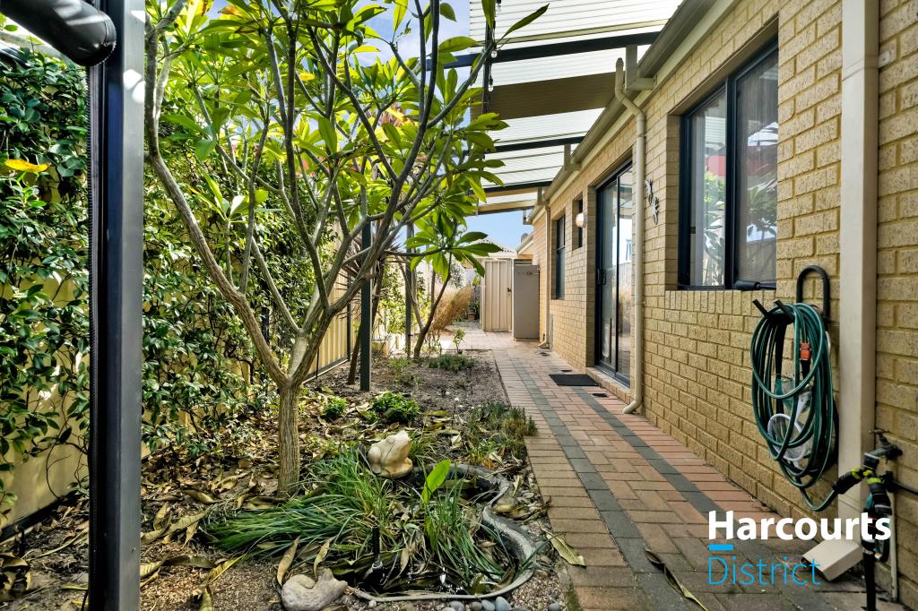 8/4 Bristol St, Warnbro, WA 6169