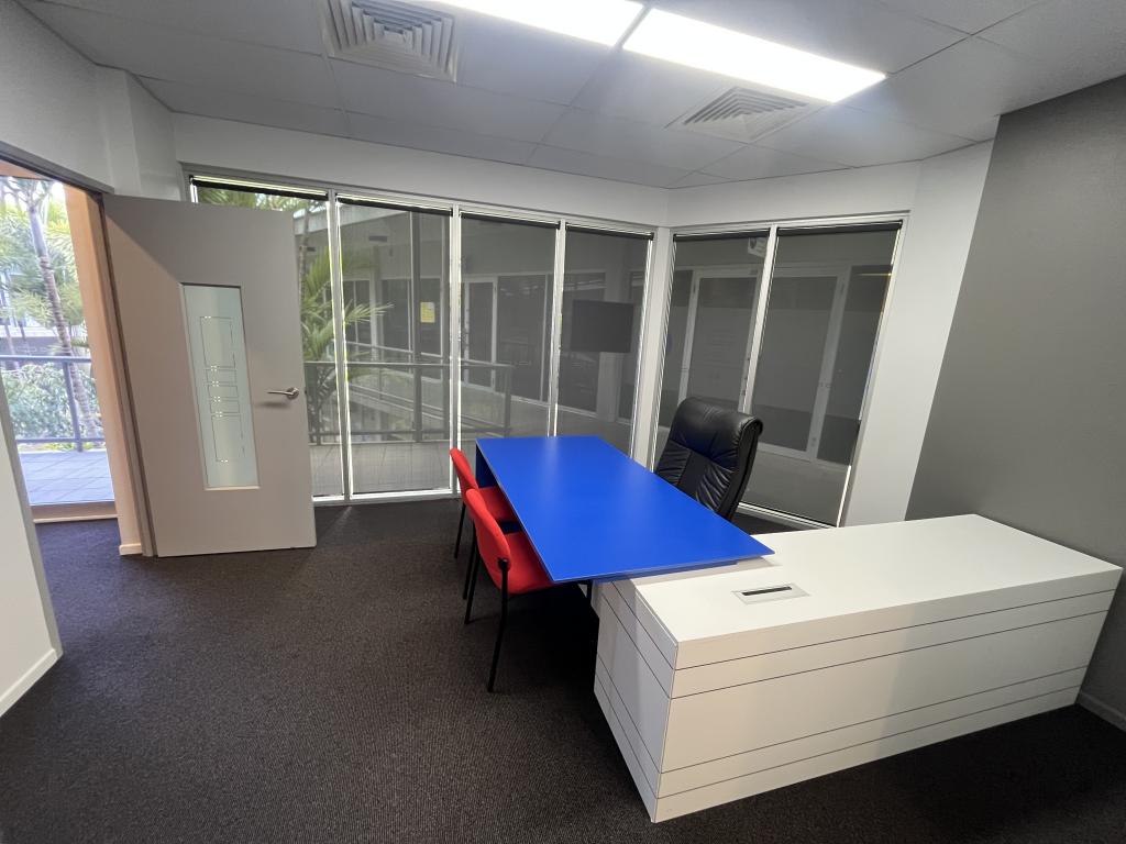 13/121 SHUTE HARBOUR RD, CANNONVALE, QLD 4802