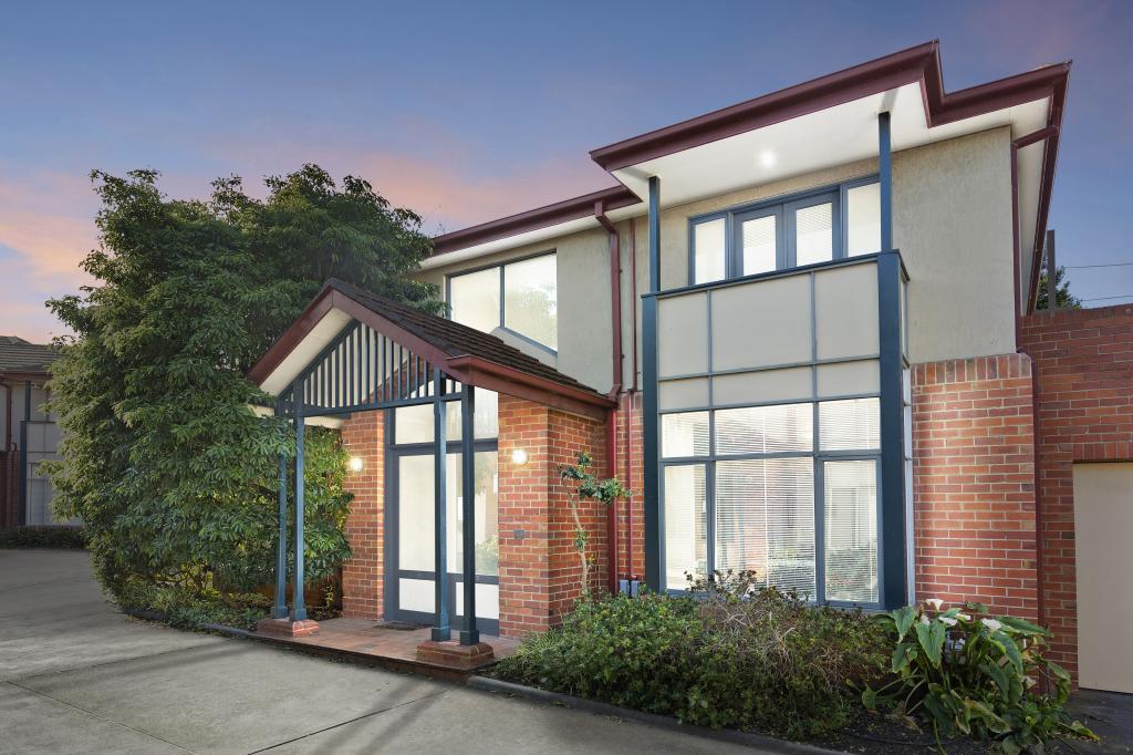 8/5-7 Hall St, Cheltenham, VIC 3192