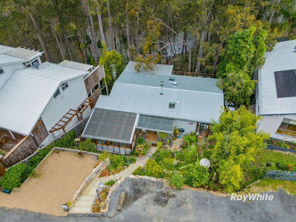 305 South Head Rd, Moruya Heads, NSW 2537