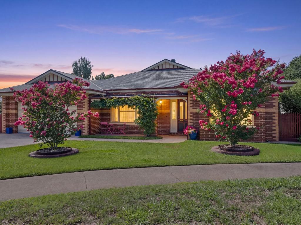 9 Village Ct, Mansfield, VIC 3722