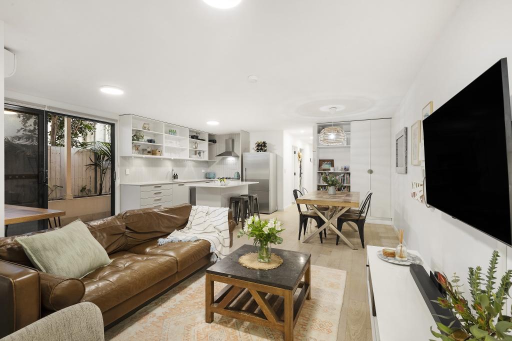2/104 WHISTLER ST, MANLY, NSW 2095