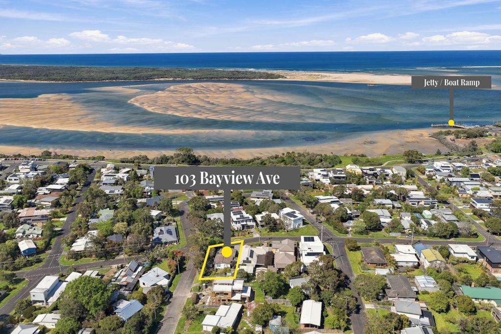 103 BAYVIEW AVE, INVERLOCH, VIC 3996