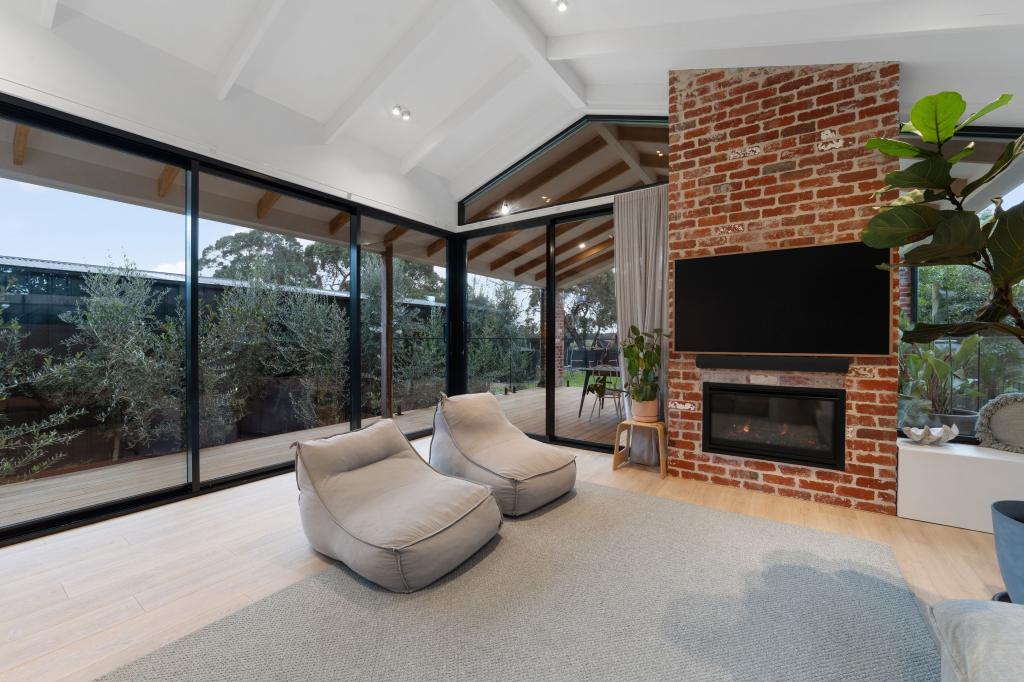 94 Disney St, Crib Point, VIC 3919
